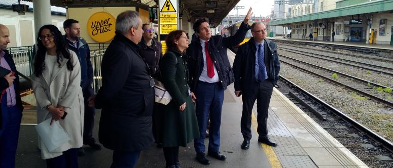 UK Rail minister visits Cardiff Central